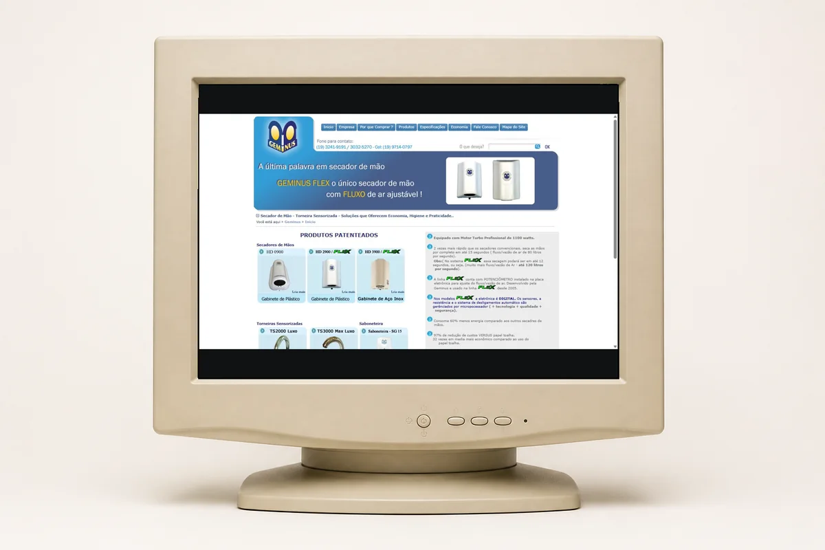 Versão de 2011 do site da Geminus exibida em monitor CRT compatível com a época